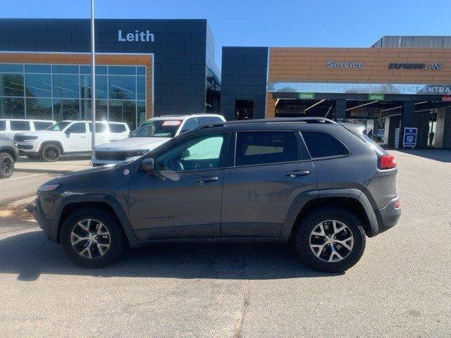 used 2015 Jeep Cherokee car, priced at $12,988