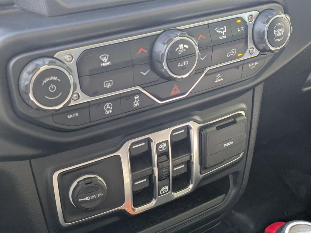 used 2022 Jeep Gladiator car, priced at $32,695