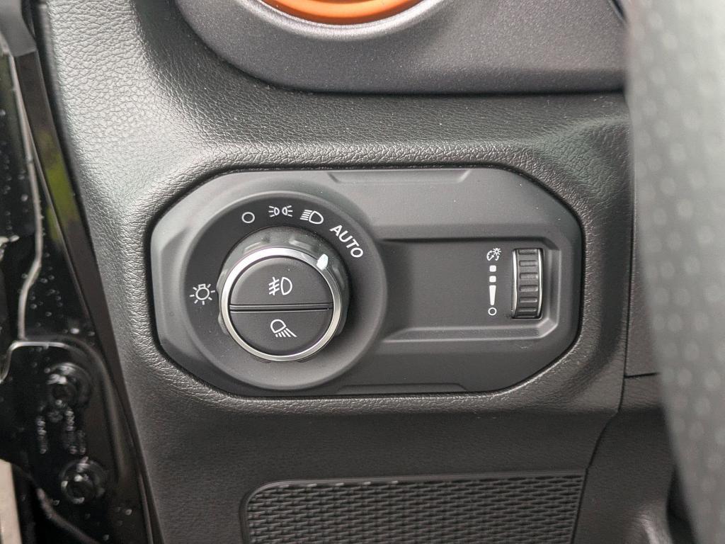 used 2023 Jeep Gladiator car, priced at $40,988