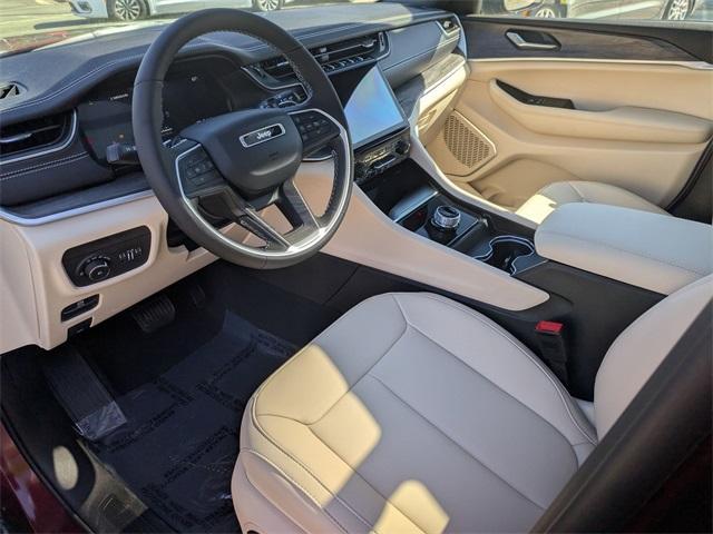 new 2025 Jeep Grand Cherokee car, priced at $49,785