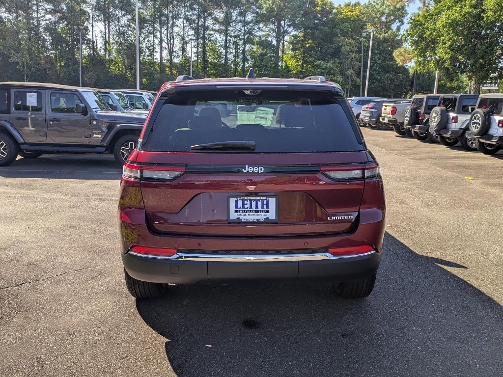 new 2025 Jeep Grand Cherokee car, priced at $50,935