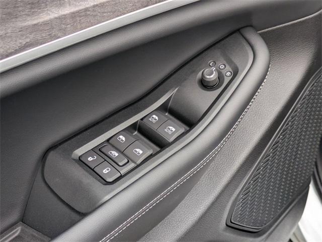 new 2025 Jeep Grand Cherokee L car, priced at $50,110