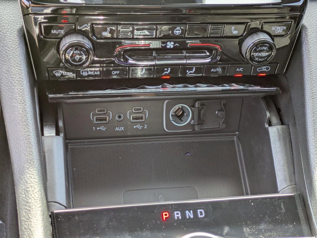 new 2025 Jeep Grand Cherokee L car, priced at $46,730