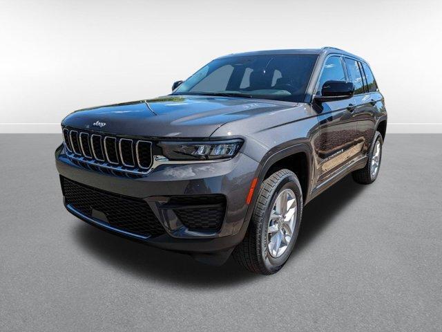 new 2024 Jeep Grand Cherokee car, priced at $39,233