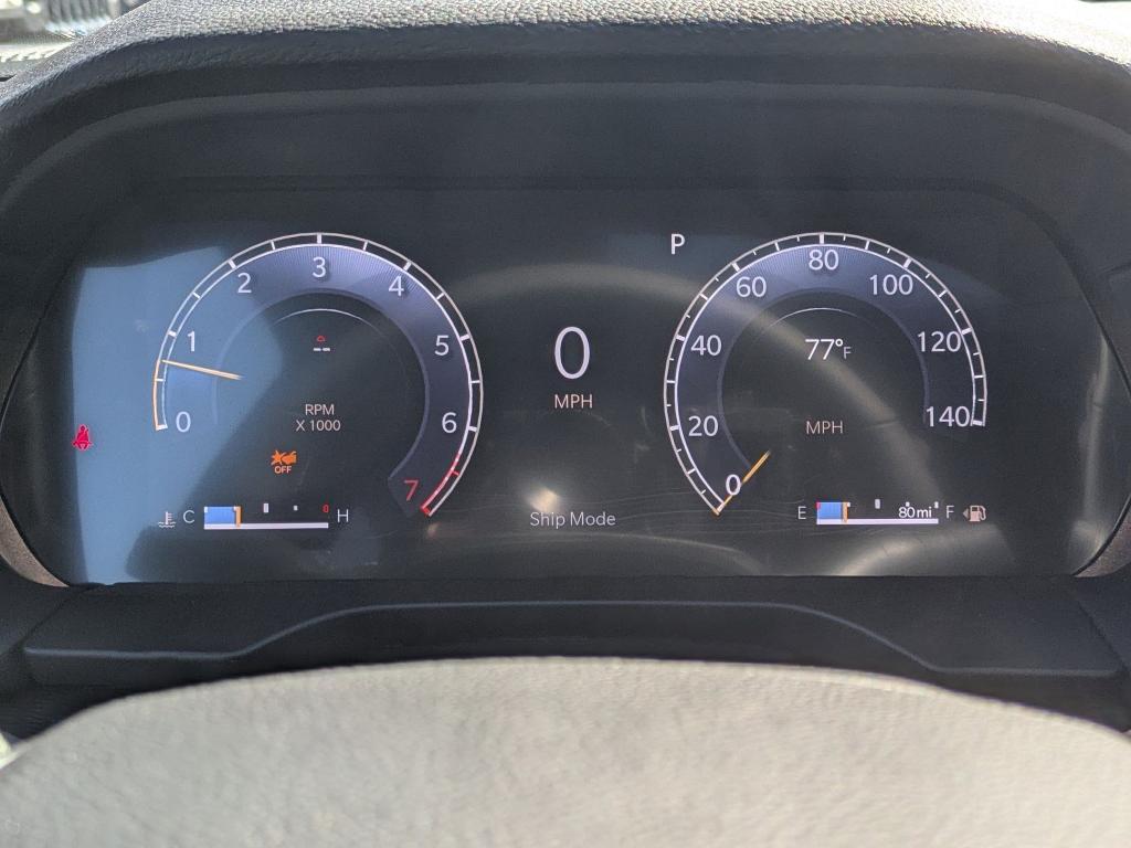 new 2025 Jeep Grand Cherokee car, priced at $44,170