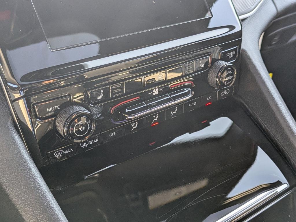 new 2025 Jeep Grand Cherokee car, priced at $44,170