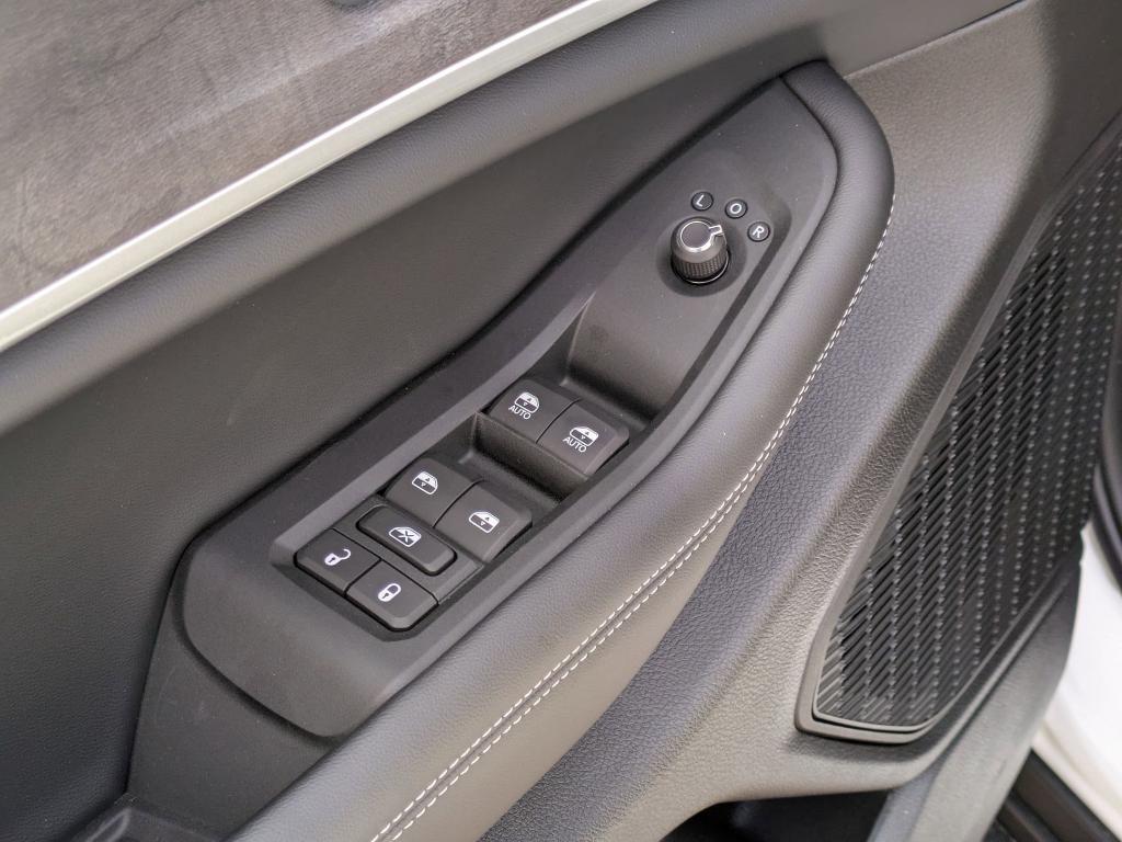 new 2025 Jeep Grand Cherokee car, priced at $55,960