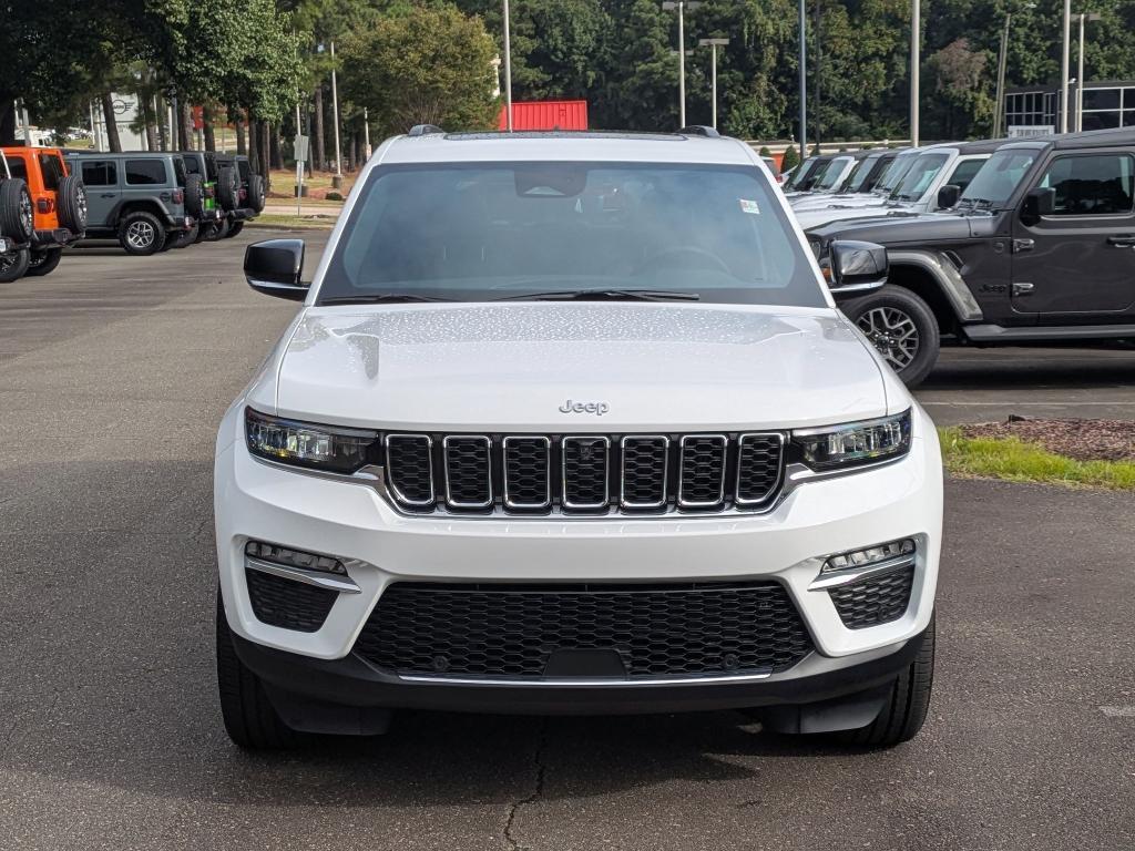 new 2025 Jeep Grand Cherokee car, priced at $55,960