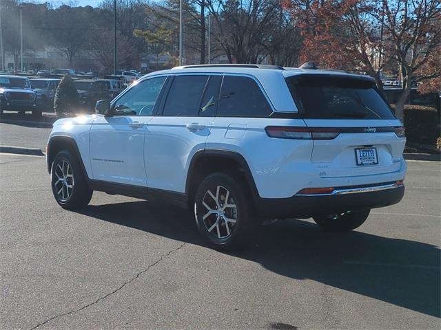 new 2025 Jeep Grand Cherokee car, priced at $50,210