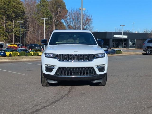 new 2025 Jeep Grand Cherokee car, priced at $50,210