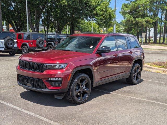 new 2025 Jeep Grand Cherokee car, priced at $52,735