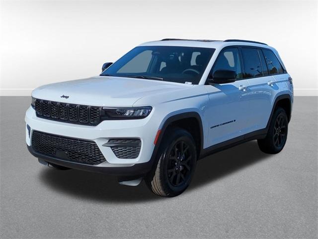 new 2025 Jeep Grand Cherokee car, priced at $43,935