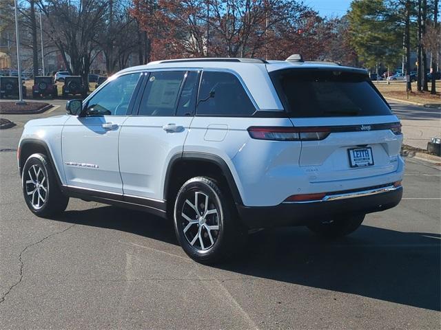 new 2025 Jeep Grand Cherokee car, priced at $53,135