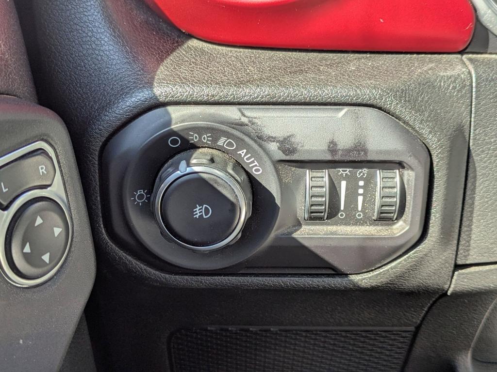 used 2018 Jeep Wrangler Unlimited car, priced at $26,495