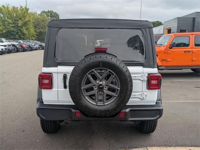 new 2025 Jeep Wrangler car, priced at $48,550