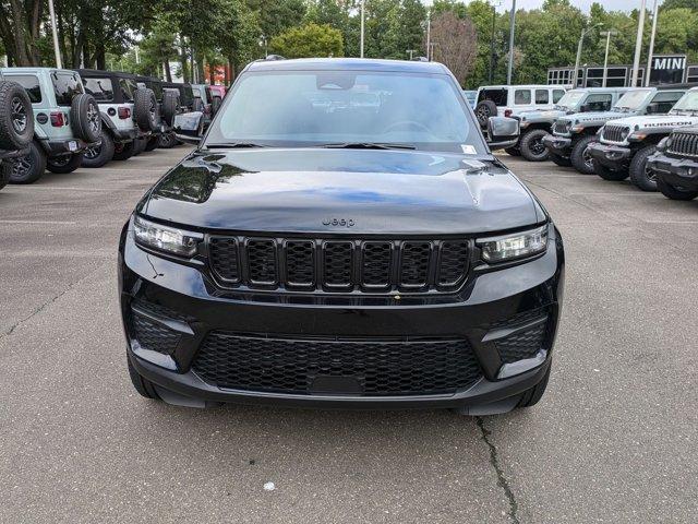 new 2025 Jeep Grand Cherokee car, priced at $47,170