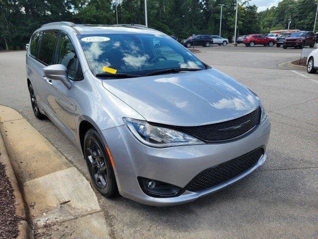 used 2020 Chrysler Pacifica car, priced at $29,988