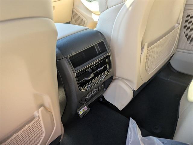 new 2025 Jeep Grand Cherokee car, priced at $50,340