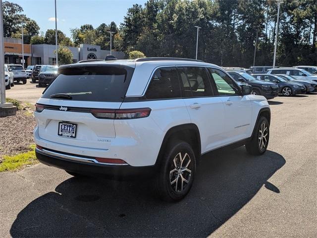 new 2025 Jeep Grand Cherokee car, priced at $50,340