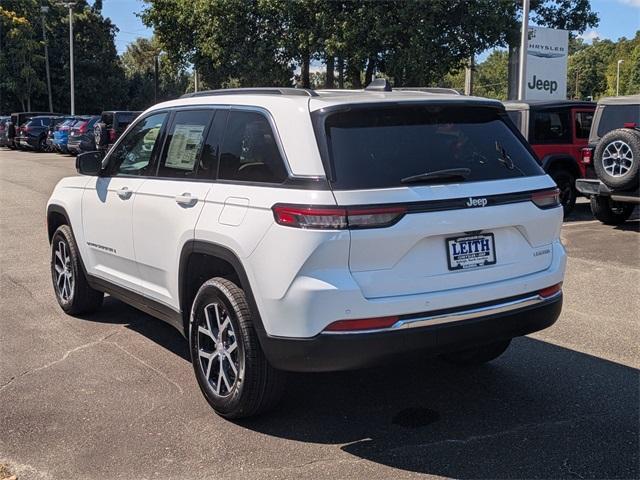 new 2025 Jeep Grand Cherokee car, priced at $50,340