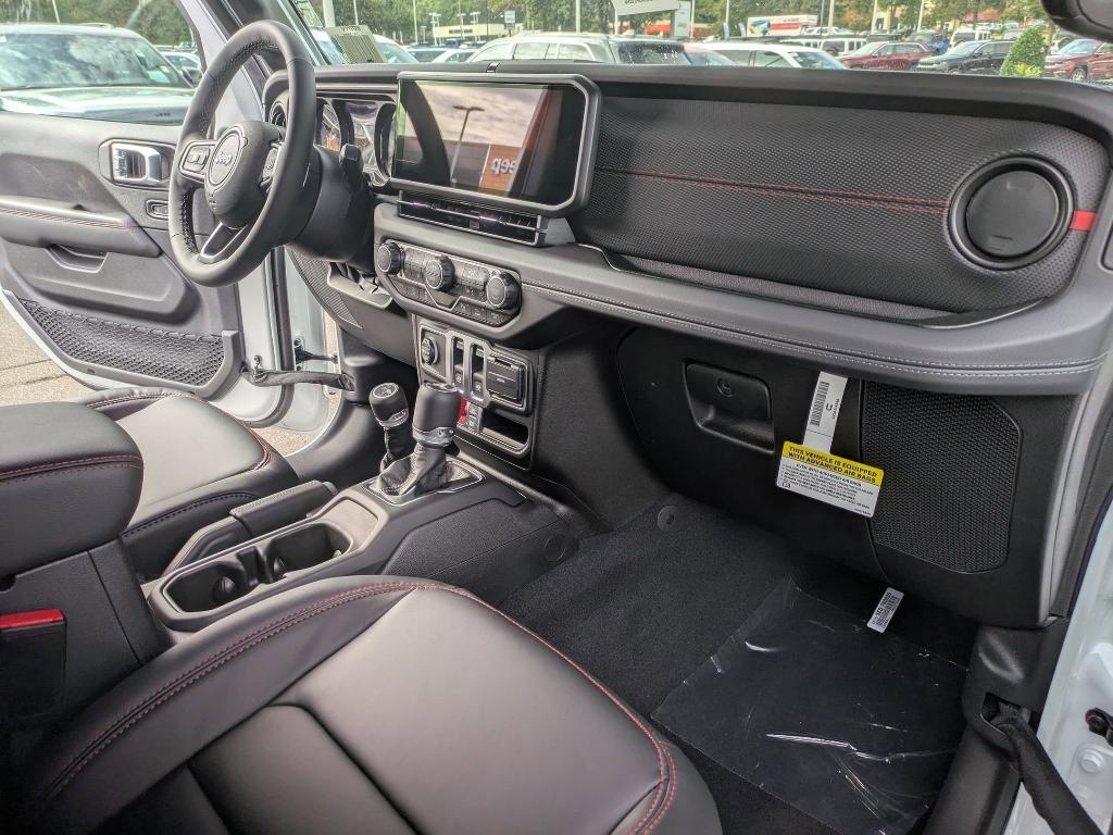 new 2025 Jeep Wrangler car, priced at $64,570
