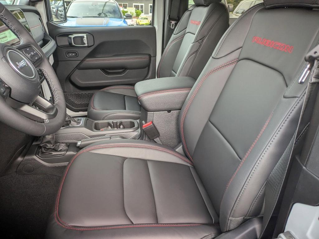 new 2025 Jeep Wrangler car, priced at $64,570