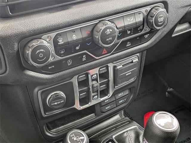 new 2025 Jeep Wrangler car, priced at $52,030
