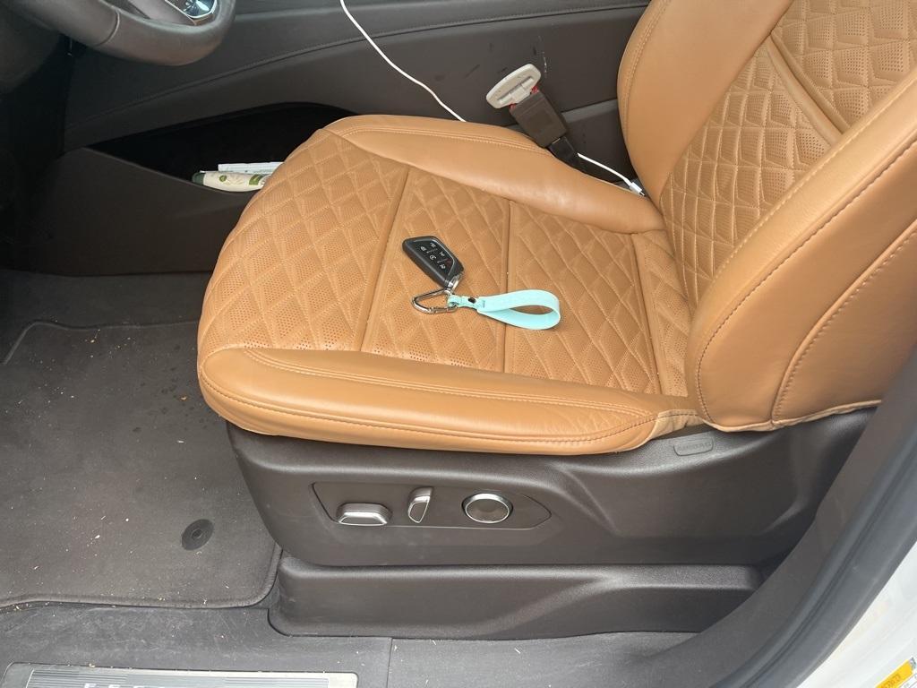 used 2023 Cadillac Escalade car, priced at $78,999