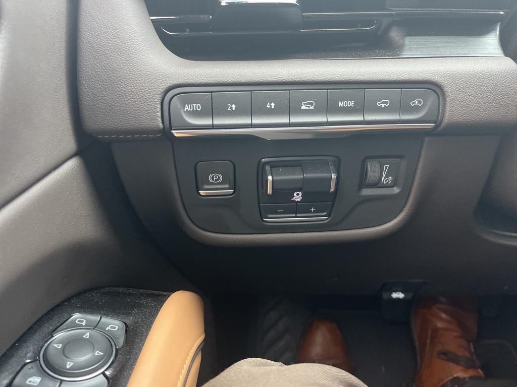 used 2023 Cadillac Escalade car, priced at $78,999