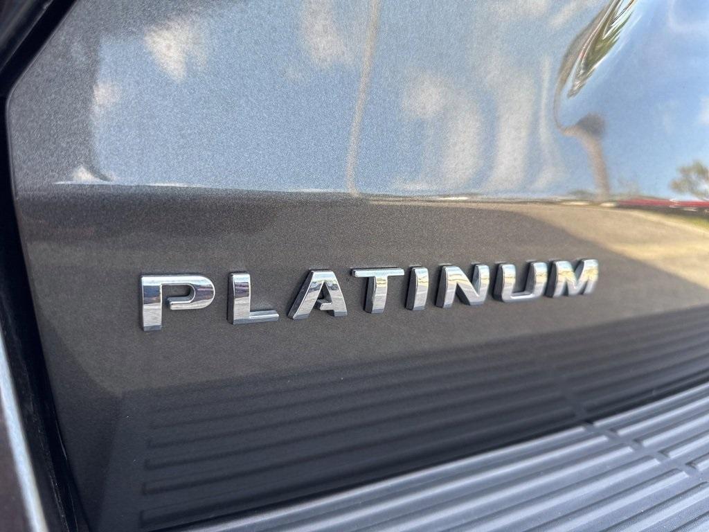 used 2019 Ford Expedition car, priced at $35,999