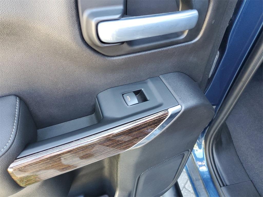 used 2019 GMC Sierra 1500 car, priced at $28,699
