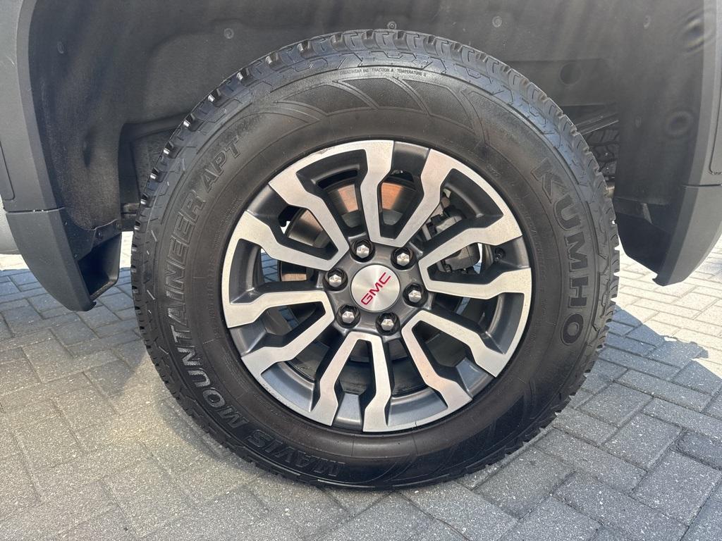 used 2023 GMC Sierra 1500 car, priced at $48,299