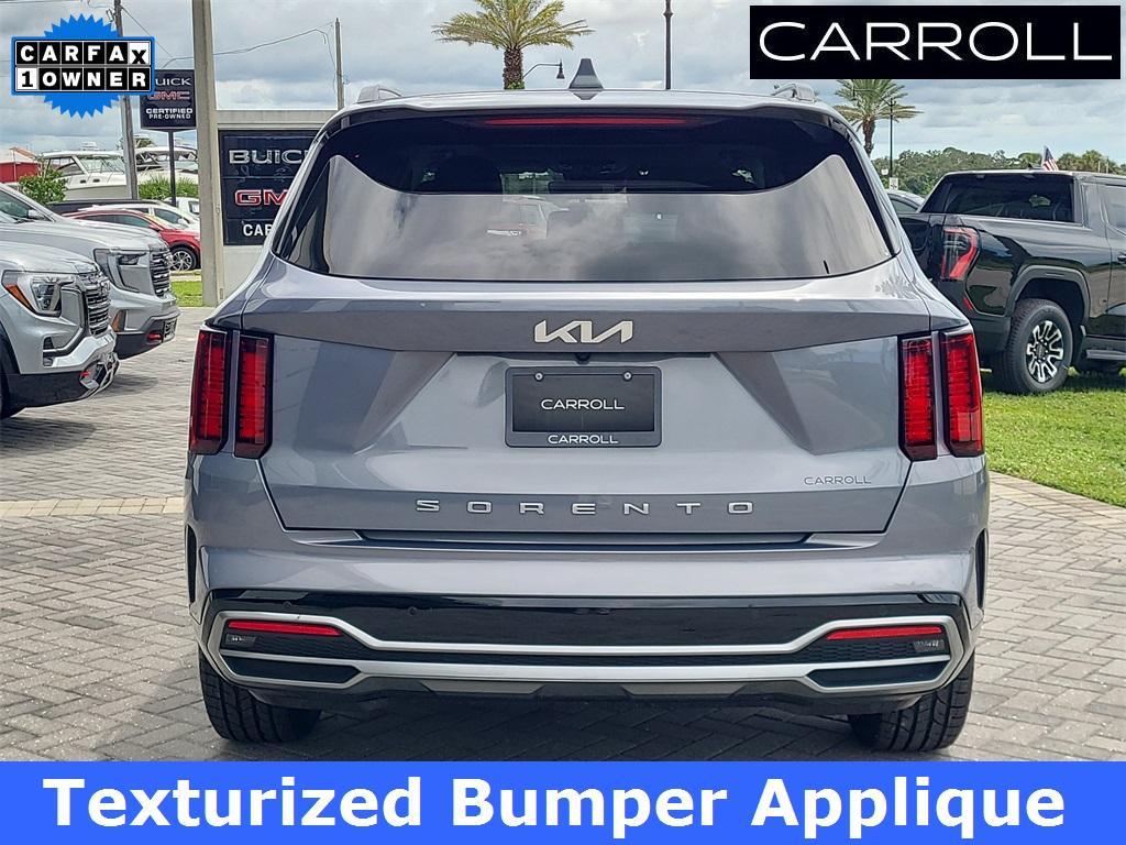 used 2022 Kia Sorento car, priced at $23,399