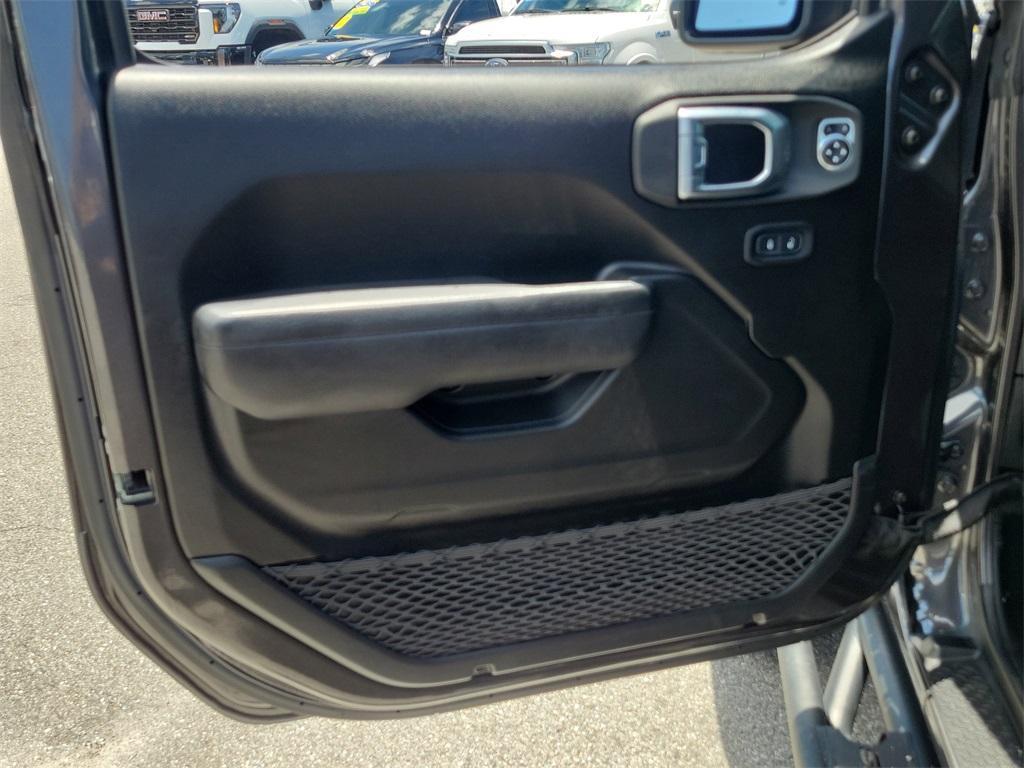 used 2023 Jeep Wrangler car, priced at $37,899