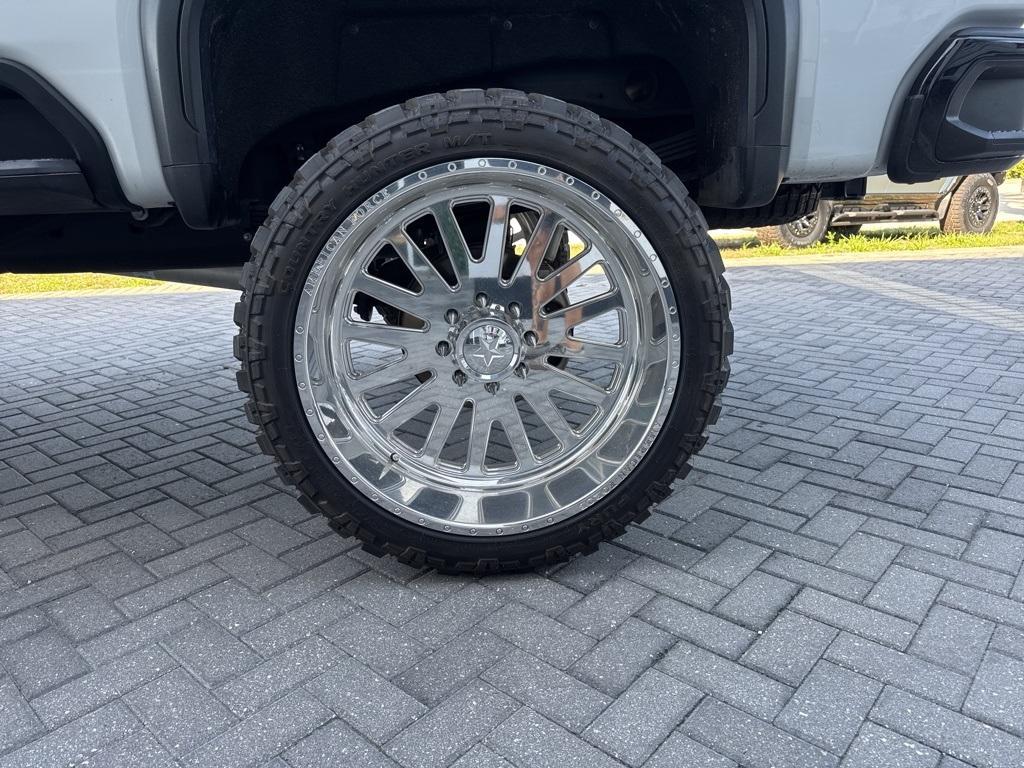 used 2024 GMC Sierra 2500 car, priced at $87,999