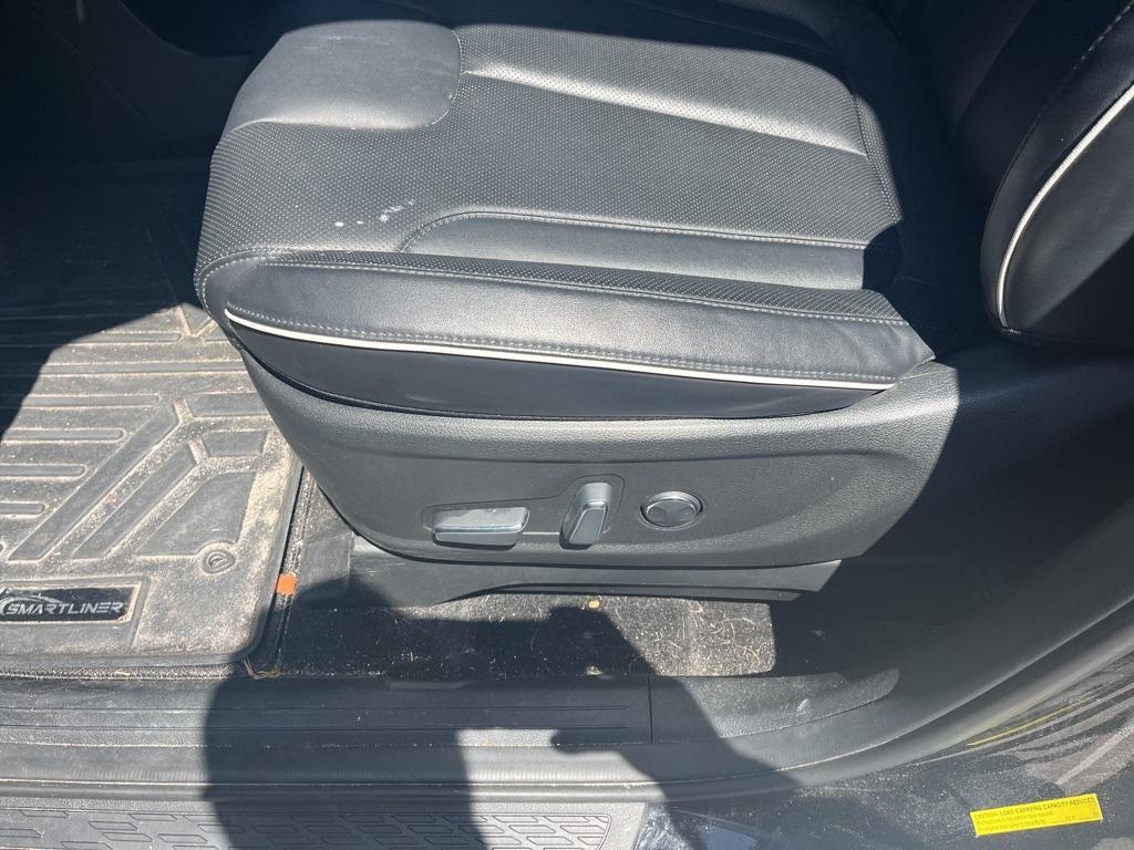 used 2023 Hyundai Palisade car, priced at $37,299