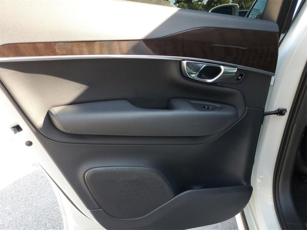 used 2019 Volvo XC90 car, priced at $19,499