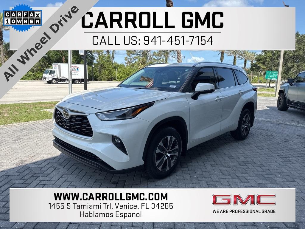 used 2021 Toyota Highlander car, priced at $24,499
