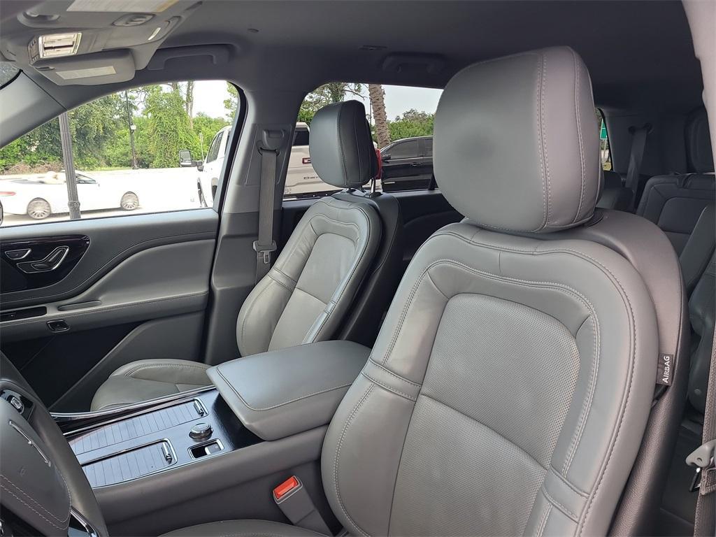 used 2020 Lincoln Aviator car, priced at $30,499