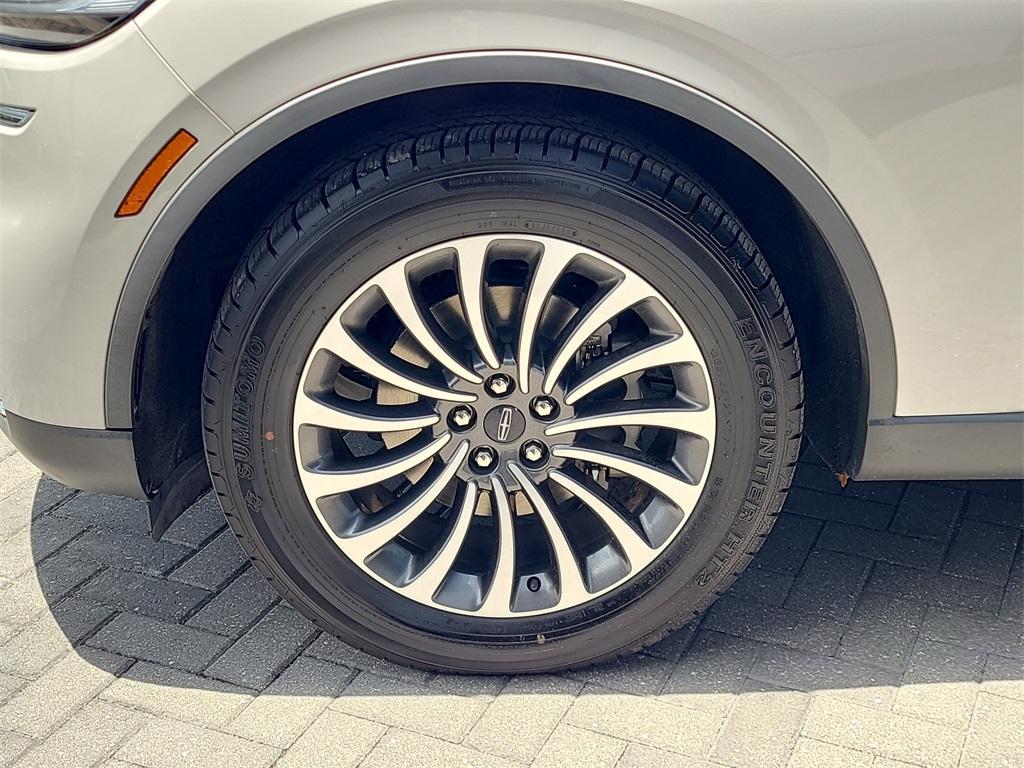 used 2020 Lincoln Aviator car, priced at $30,499