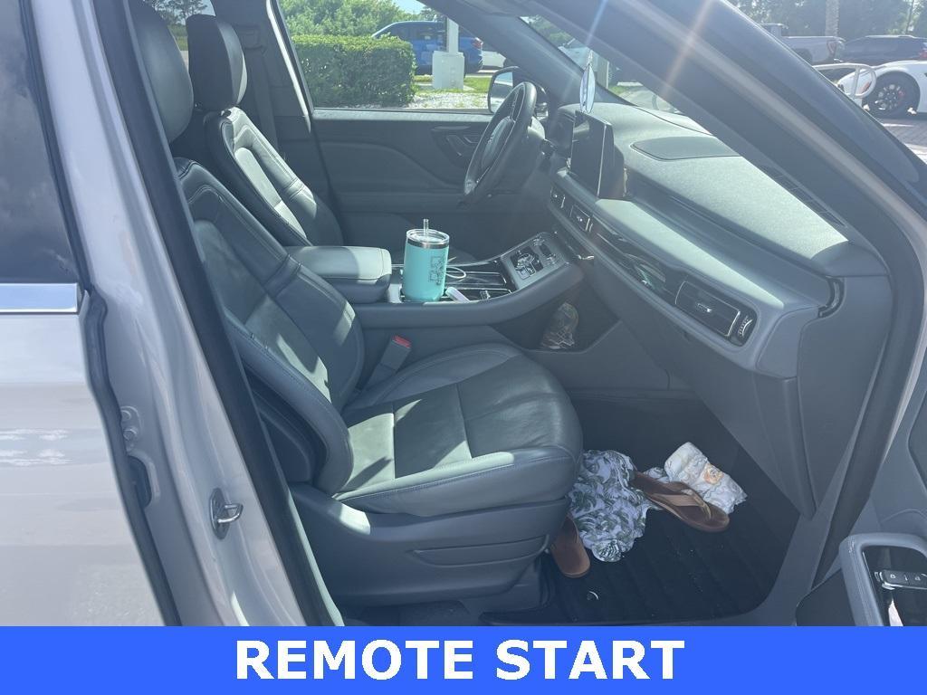 used 2020 Lincoln Aviator car, priced at $30,999