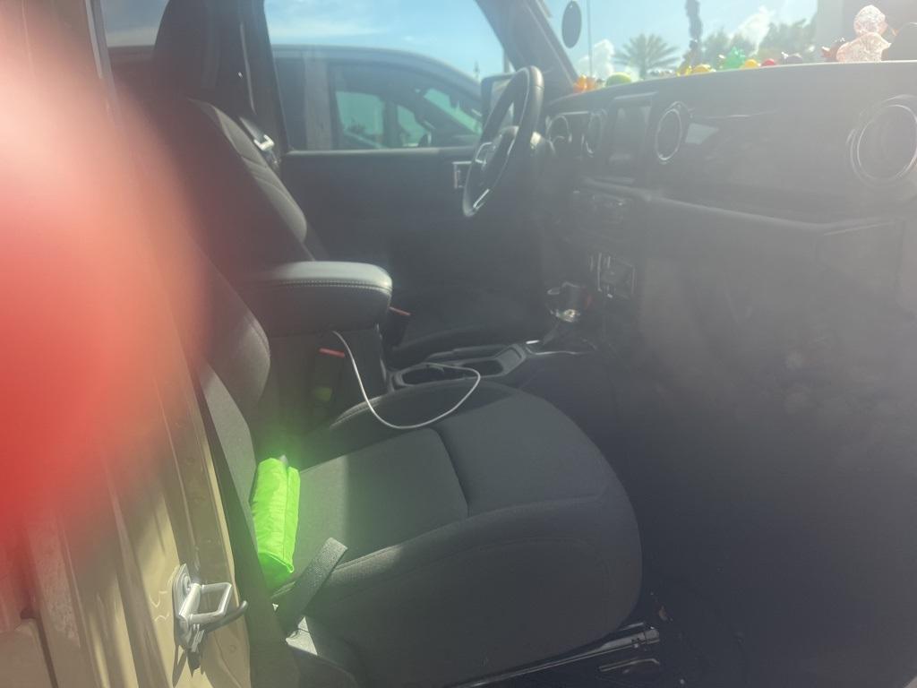 used 2022 Jeep Gladiator car
