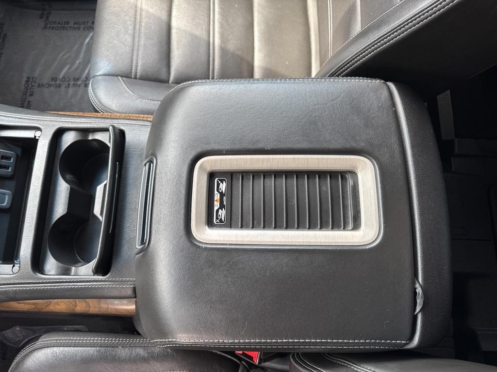 used 2019 GMC Yukon car, priced at $38,499