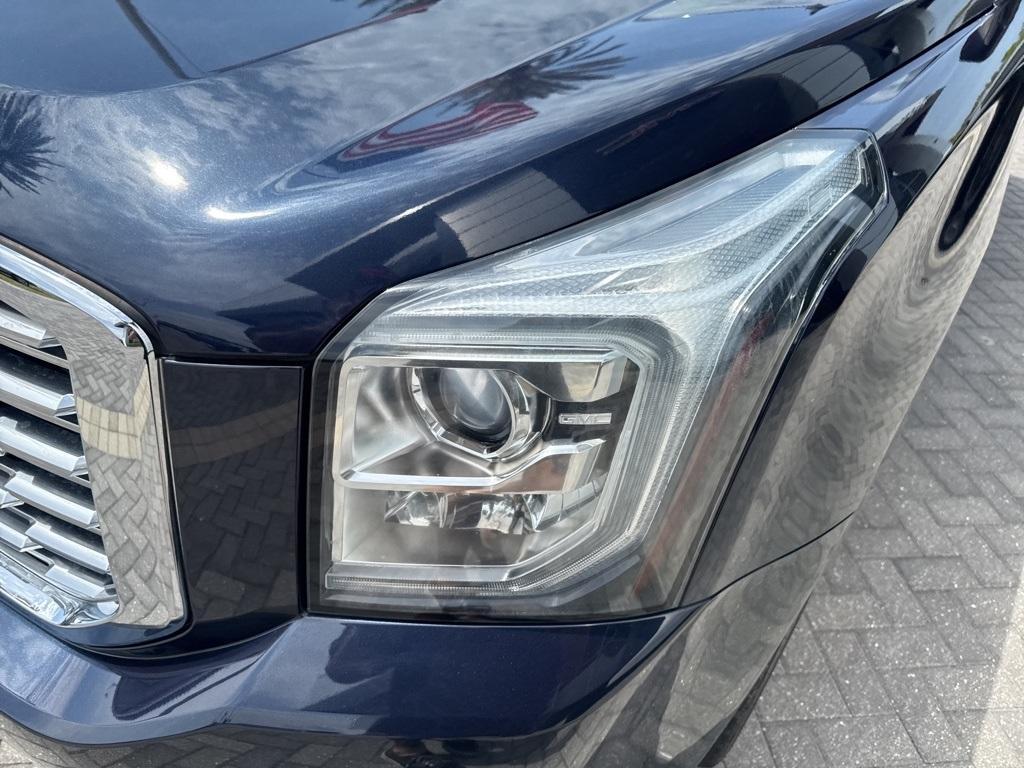 used 2019 GMC Yukon car, priced at $38,499
