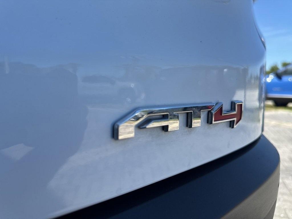 used 2023 GMC Acadia car, priced at $33,999