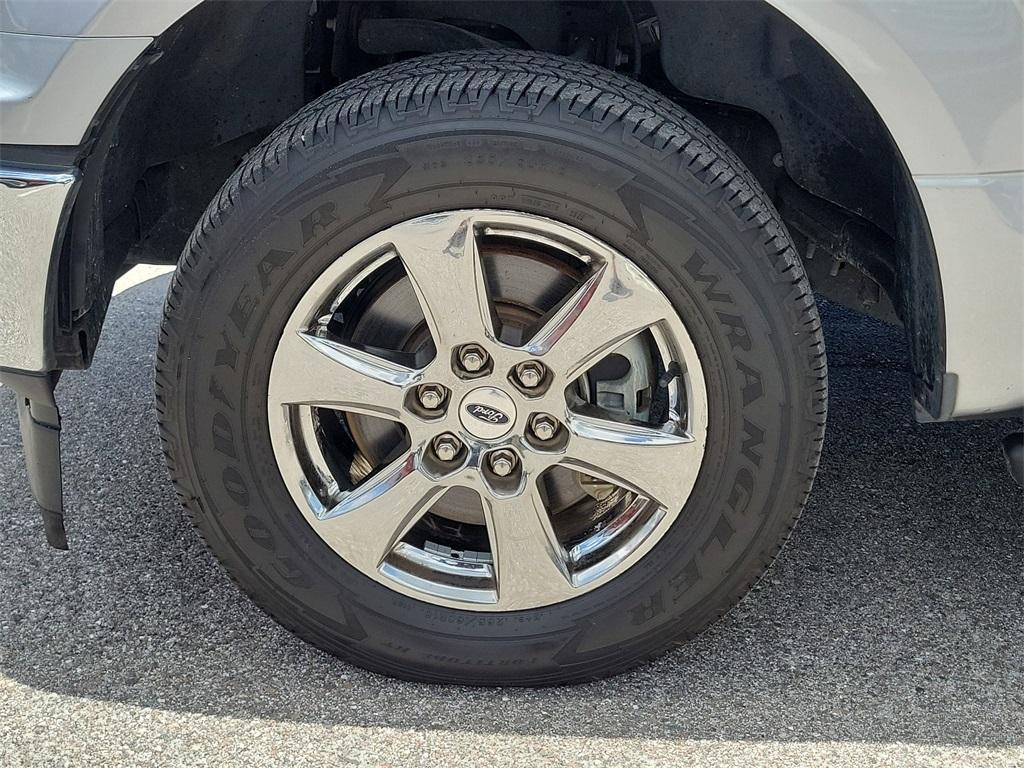 used 2020 Ford F-150 car, priced at $22,999
