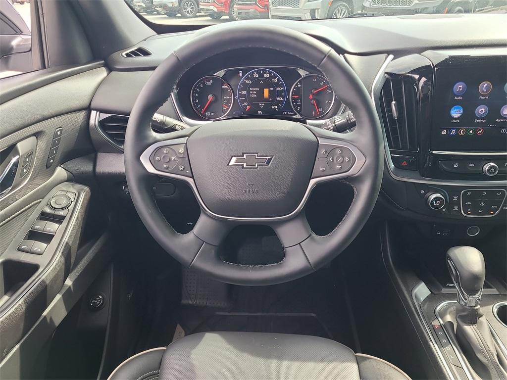 used 2023 Chevrolet Traverse car, priced at $38,999