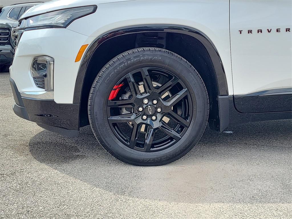 used 2023 Chevrolet Traverse car, priced at $38,999