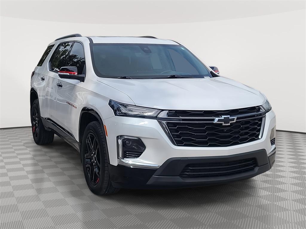 used 2023 Chevrolet Traverse car, priced at $38,999
