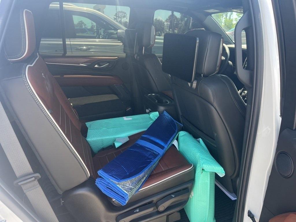 used 2024 GMC Yukon car, priced at $87,999